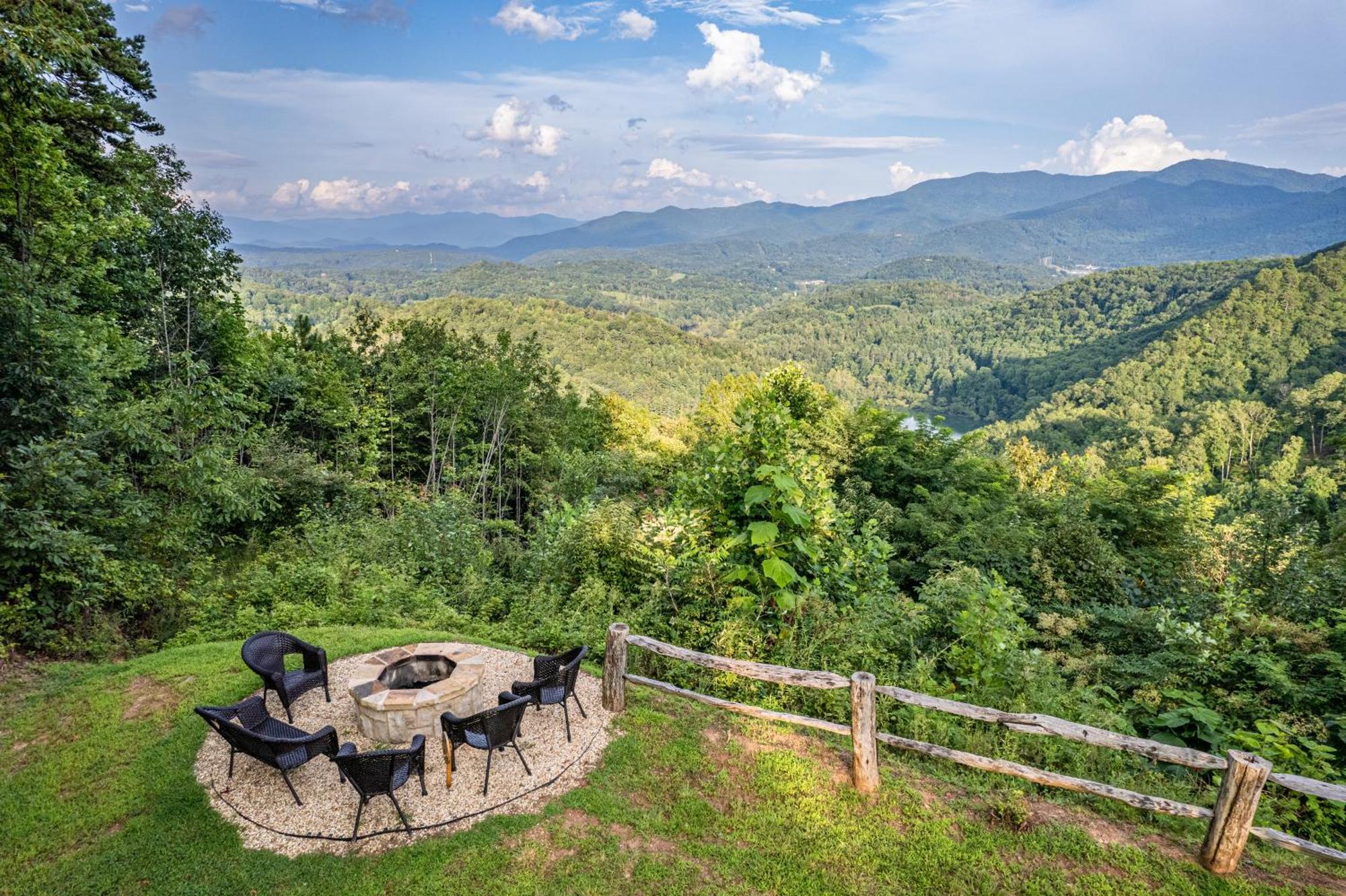 Stunning Mtn. Views! 4Br With All The Amenities! - Vista Vibes- Bryson City Exterior foto